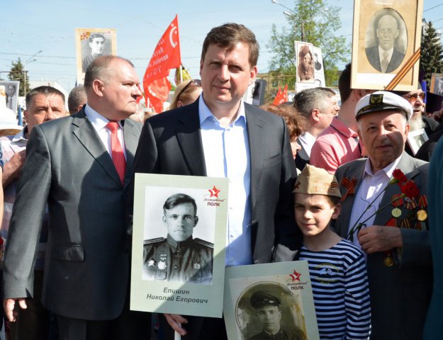 Тверь отметила 71-ю годовщину Великой Победы. 9 мая 2016 года.-14