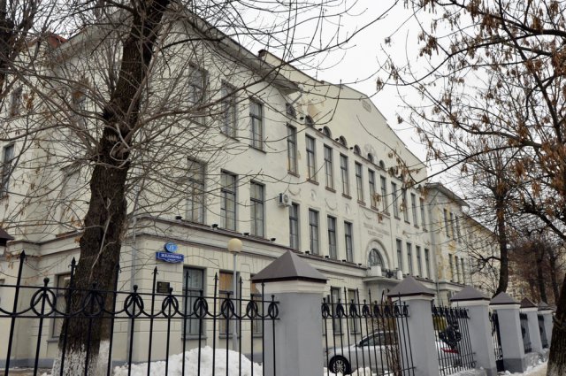 В Тверском госуниверситете открыли барельеф основателю учительской школы Павлу Максимовичу 24.11.2016-2 В Тверском госуниверситете открыли барельеф основателю учительской школы Павлу Максимовичу 24.11.2016-2