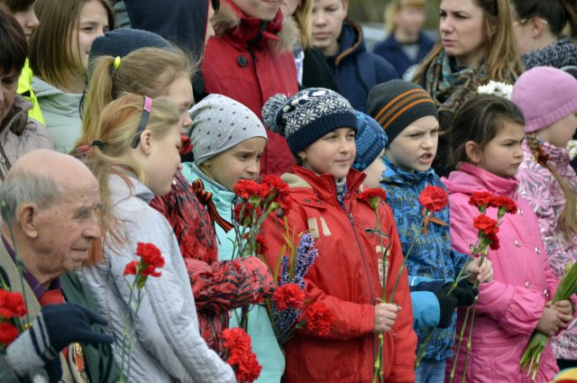 Тверь отметила 72-ю годовщину Великой Победы. 09.05.2017-_dsc3501 Тверь отметила 72-ю годовщину Великой Победы. 09.05.2017-_dsc3501