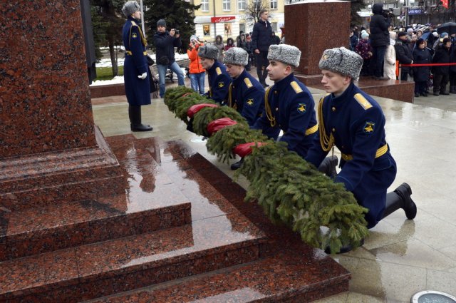 Калинин отметил 76-летие освобождения от немецко-фашистских захватчиков 16.12.2017-5