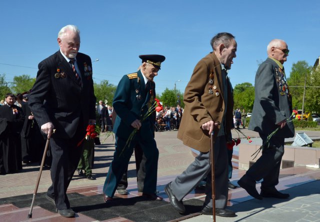 Тверь отметила 71-ю годовщину Великой Победы. 9 мая 2016 года.-4