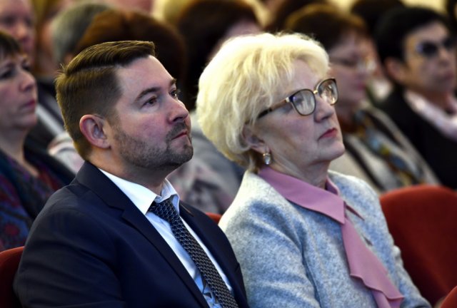 Нацпроекты: задачи и механизмы реализации для муниципалитетов. Семинар. Март 2019-4 Нацпроекты: задачи и механизмы реализации для муниципалитетов. Семинар. Март 2019-4