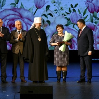 В Твери прошло торжественное мероприятие, посвященное Дню матери