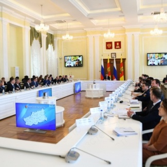 В Тверской области обсудили меры по обеспечению социально-экономической стабильности