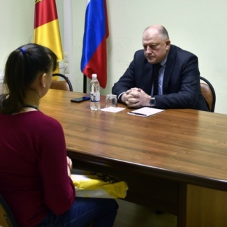 Депутаты провели приёмы граждан в Штабе общественной поддержки