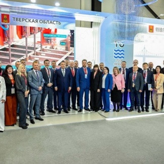 Депутаты Законодательного Собрания принимают участие в работе Петербургского международного экономического форума