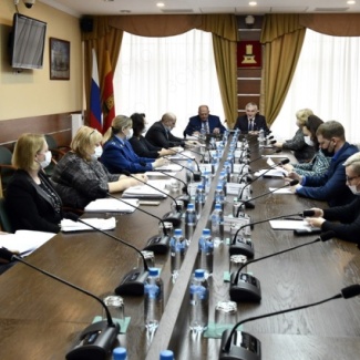 Состоялось заседание комитета по аграрной политике и природопользованию