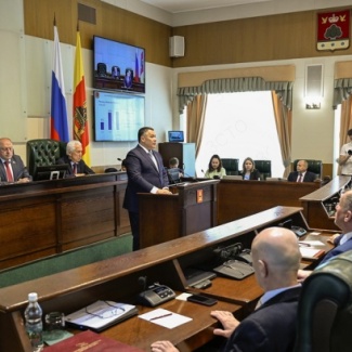 Участники заседания прокомментировали отчет Губернатора о работе Правительства в 2024 году