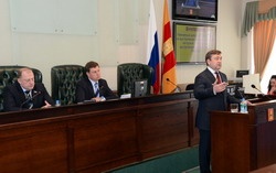 Губернатор отчитался о результатах деятельности Правительства