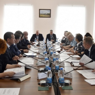 Парламентарии обсудили ход подготовки к весенним полевым работам