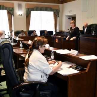 Комитет по бюджету и налогам одобрил проект закона о внесении изменений в областной бюджет на 2023 год