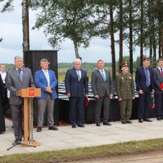 В Белом почтили память воинов-сибиряков