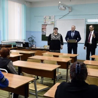 В Оленинском муниципальном округе в 2022 году реализовано более 10 программ по благоустройству и ремонту дорог