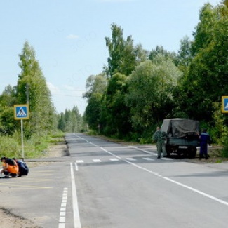 Восемь километров дороги и газа