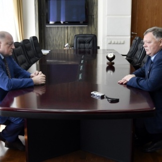 Сергей Голубев провел рабочую встречу с председателем Тверской городской Думы Евгением Пичуевым