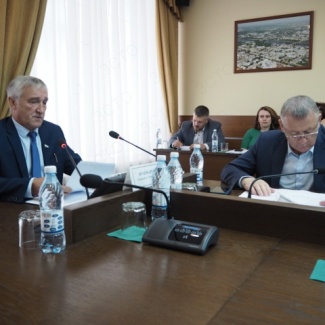 Комитеты приступили к рассмотрению итогов исполнения областного бюджета за 2022 год