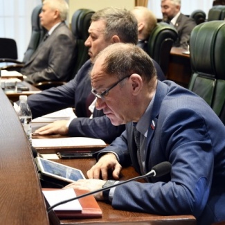 Внесены изменения в закон о бюджете ТФОМС на 2023 год и плановый период 2024-2025 годов