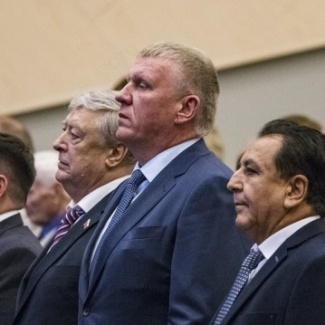 С Днём строителя!