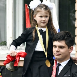 В Тверской области прошли праздники «Последнего звонка» для выпускников школ