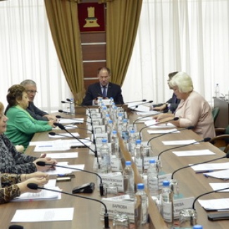 Предложены изменения в областные законы