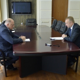 Состоялась рабочая встреча Сергея Голубева с директором регионального филиала АО «Россельхозбанк» Андреем Ефимцевым