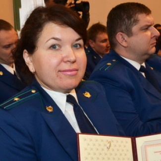 Андрей Епишин поздравил тверских прокуроров с профессиональным праздником