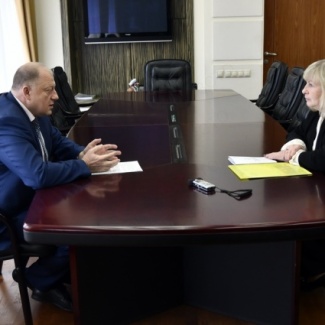 Состоялась рабочая встреча Сергея Голубева с председателем Федерации тверских профсоюзов Раисой Виноградовой