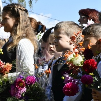 Сергей Голубев поздравил зубцовских школьников с началом нового учебного года