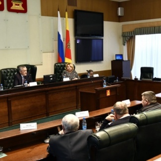 Депутаты и аграрии встретились с новым министром