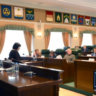 Итоги мониторинга закона о капремонте рассмотрены на заседании комитета