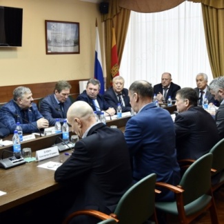 Владимир Васильев встретился с членами фракции «Единая Россия» Законодательного Собрания Тверской области