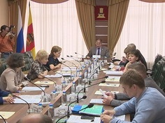 Круглый стол по поддержке детей-сирот