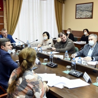 Состоялось заседание постоянного комитета Законодательного Собрания по транспорту и жилищно-коммунальному комплексу